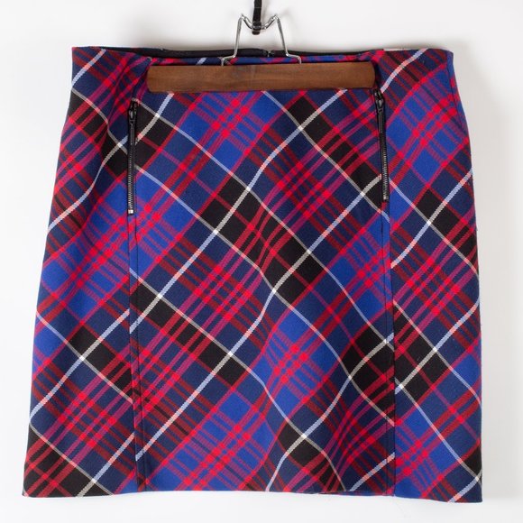 Anne Klein Dresses & Skirts - Anne Klein Plaid Skirt Size 10 Front Pockets